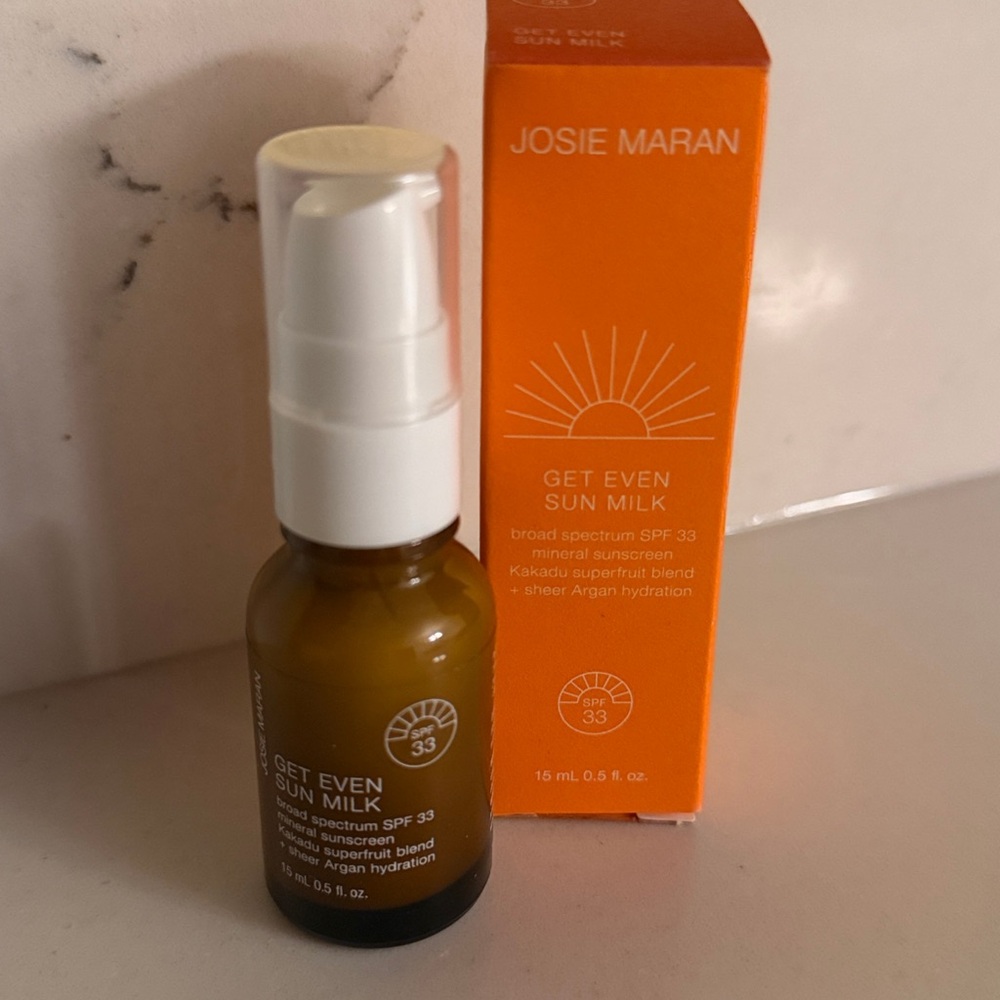 🌙 Josie Maran Get Even Sun Milk SPF 33 Sheer No White Cast